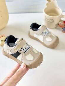 1 Pair Spring/Autumn Kids Sneakers, Soft Sole Toddler Boys' White Casual Shoes, New Versatile Running Shoes For Boys & Girls Students Flat Shoes - Black - View 4