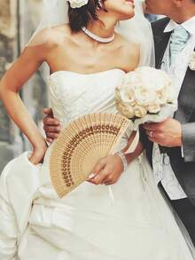 12pcs/3pcs Foldable Handheld Wooden Fan Gift Set, Including 3pcs/1pc Sunflower Wooden Fans, 3pcs/1pc Thank You Cards, 3pcs/1pc Tassels And 3pcs/1pc Organza Bags. These Sandalwood Hollow-Carved Handheld Fans Are Perfect For Weddings, Bridal Showers, Birthday Parties, Tea Parties, And Themed Parties. - Multicolor - View 2