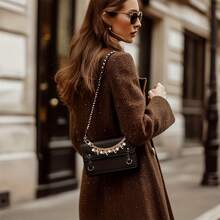 时尚仿珍珠蝴蝶结装饰金色链条吊坠包包配件 DIY 首饰配件，适用于手提包单肩包装饰 - 彩色 - 查看 2