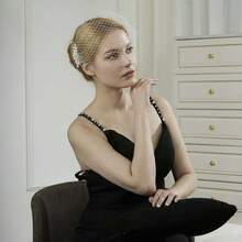 1pc Vintage-Inspired White Mesh Veil With Faux Pearl Decor, Simple Bridal Headpiece For Photo Shoot - View 6