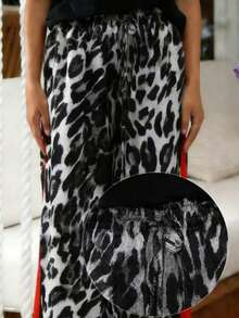 Plus Size Women's Classic Leopard Print Pants With Pockets, Drawstring Waist, Elastic Waistband, Comfortable & Loose Fit, Suitable For Home, Daily Wear, Commuting, Spring & Summer - Light Grey - View 5