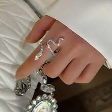 Sparkling Fashion Statement With A Delicate Zirconia-Encrusted Coiled Snake Ring - Rắn Bạc - Xem 2