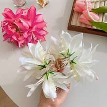 2pcs Fuchsia Realistic Lily Flower Hair Clips, Ethereal Faux Flower Side Clips For Beach Photos, Street Style, Spring/Summer - Multicolor - View 6