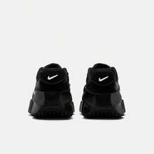 Women's WMNS NIKE AURA EDGE Casual Low-Top Sneakers HQ7025-003 - Black - View 4