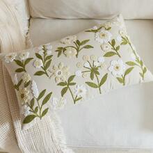 1 pieza Funda de cojín bordada con flores primaverales en beige, Funda de cojín con mariposas y flores silvestres de primavera/verano, Adecuada para decoración interior, Funda de almohada para todas las estaciones, Almohada interior no incluida - Beis - Ver 5