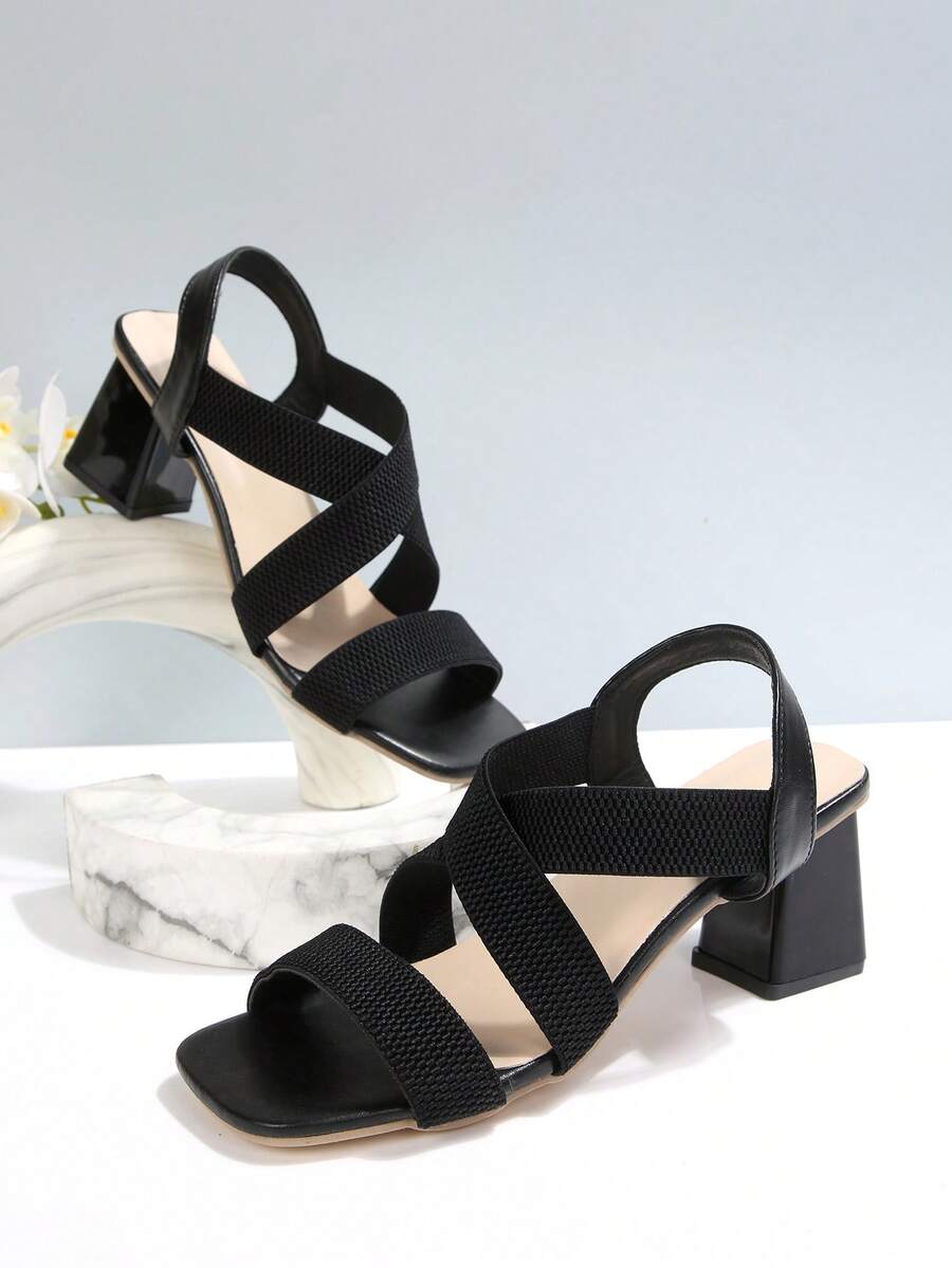 Nuevas sandalias de mujer con tira gruesa y tacón en color nude - Negro - Ver 1