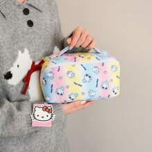 Sanrio Cartoon KT Large Capacity Portable Travel Cosmetic Organizer Bag, Compartmentalized Toiletry Bag, Elegant Makeup Pouch - Multicolor - View 12