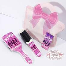 KPOP 美发造型礼盒套装 - 内含 KPOP 女团图案发梳、尼龙按摩气垫梳、可折叠镜梳，适合作为礼物，附赠情人节礼品袋，并配有同款书签 - 粉色 - 查看 11