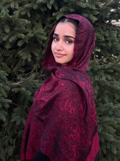 1pc 70*180cm Elegant Paisley Print Scarf, Ombre Rose Floral Long Shawl, Versatile Sunscreen Shawl For Spring/Summer, Holiday Dress Scarf