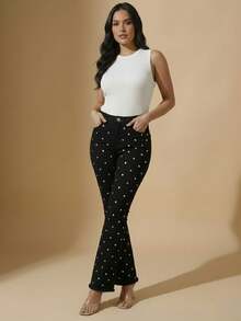 pthirillo Women's Black Flare Jeans With High-Waisted Butt-Lifting Effect And Rhinestone Detail. - 鏡子標誌 - 查看 5
