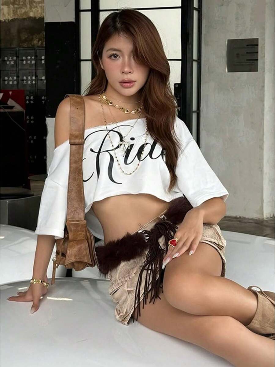 Women's Letter Print Crop Tops Off One Shoulder Short Sleeve Loose Fit T-Shirts Streetwear - 白色 - 查看 1