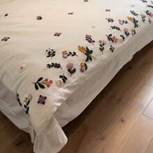 3pcs Skin-Friendly Crinkle Gauze Fabric Soft & Comfortable White Duvet Cover Set (1*Duvet Cover + 2*Pillow Shams, Excluding Filler), Floral Pastoral Style, Suitable For Bedroom, Guest Room, Boys & Girls, Machine Washable - Multicolor - View 9