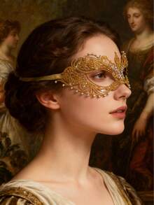 Princess Masks, Masquerade Balls, Balls, Nightclubs, Princess Face Masks, Fashionable Ball Masks