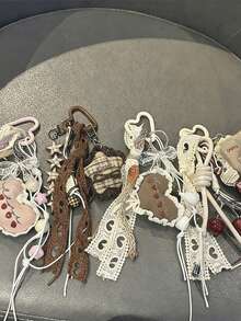 1. Autumn/Winter Lace Trim Cherry Heart Car Key Chain 2. Milk Coffee Striped Heart Ombre Star Car Key Chain, Suitable As A Gift For Ladies On Birthday, New Year, Valentine's Day And Wedding - Multicolor - View 2