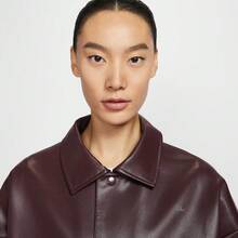 Nike Women's AS W NSW KTMH WVN COACH JKT GC Jacket - Red - View 3