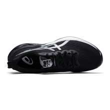 Asics 男士跑步鞋，轻便缓震运动鞋，GEL-KINSEIMAX 舒适户外休闲鞋，1011C204-003 黑色/银灰色 - 黑色/銀灰色 - 查看 4