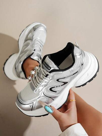 女士春秋新款运动厚底运动鞋，网面透气厚底低帮坡跟休闲鞋，轻便百搭时尚休闲系带银红色运动鞋，适合所有季节，尺码35-40