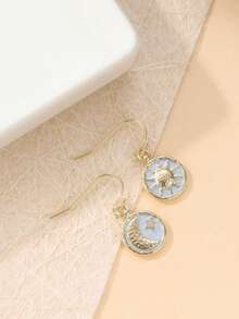 Pendientes artesanales vintage de sol y luna de cobre, pendientes con colgante de estilo bohemio para mujeres - Dorado - Ver 4