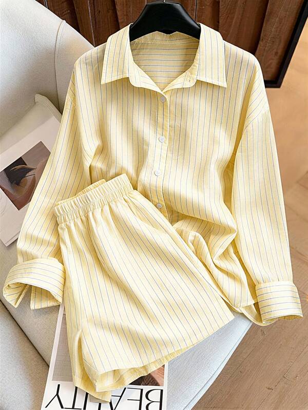 Conjunto de 2 piezas de mujer Vera Lane, estilo casual de playa y vacaciones, estampado elegante con rayas, camisa de un solo pecho y pantalones cortos para el Día de San Valentín y el Carnaval