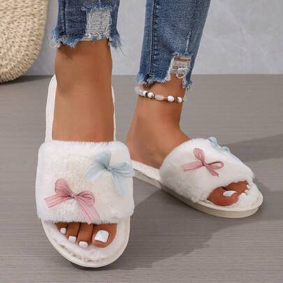 新款女士毛绒拖鞋，仿兔毛刺绣花卉室内休闲秋冬家居拖鞋，女士保暖拖鞋
