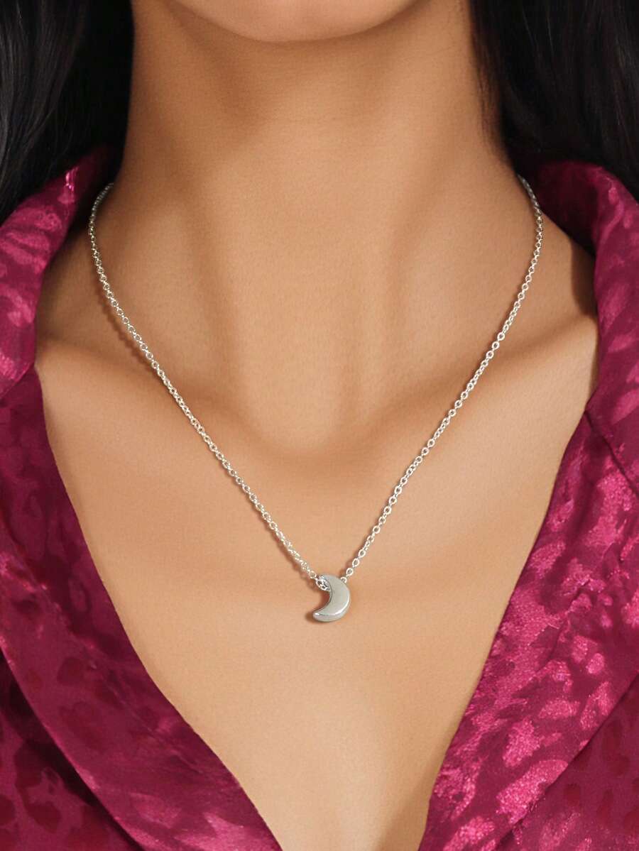 月亮吊墜項鍊