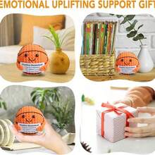 1个钩织迷你篮球礼品，适合篮球爱好者、男女篮球运动员作为生日礼物，精心钩织的篮球玩偶，充满运动活力，可爱设计搭配励志标语。感到疲惫时，捏捏它就能瞬间恢复精神。 - 彩色 - 查看 6