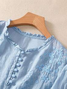 Women's Spring/Summer Viscose Embroidered Loose Retro Aesthetic Mid-Sleeve Blouse - 淺藍色 - 查看 3