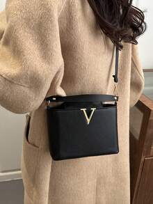 韩式极简优雅手提包，欧美新款时尚V字单肩水桶包 - 彩色 - 查看 8