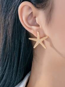 1 Pair Alloy Starfish Shaped Earrings, Suitable For Daily Commute, Beach Vacation, Party And Gathering - Yellow Gold - View 8