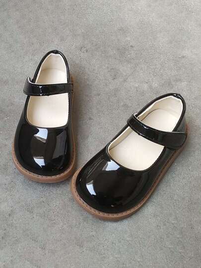 1 par de zapatos planos brillantes de cuero sintético tipo princesa para niñas, suela blanda y transpirable, antideslizante y versátil, zapatos de mocasín de moda sencilla para bebés y niños pequeños, fácil de poner y quitar, adecuados para primavera, verano y otoño