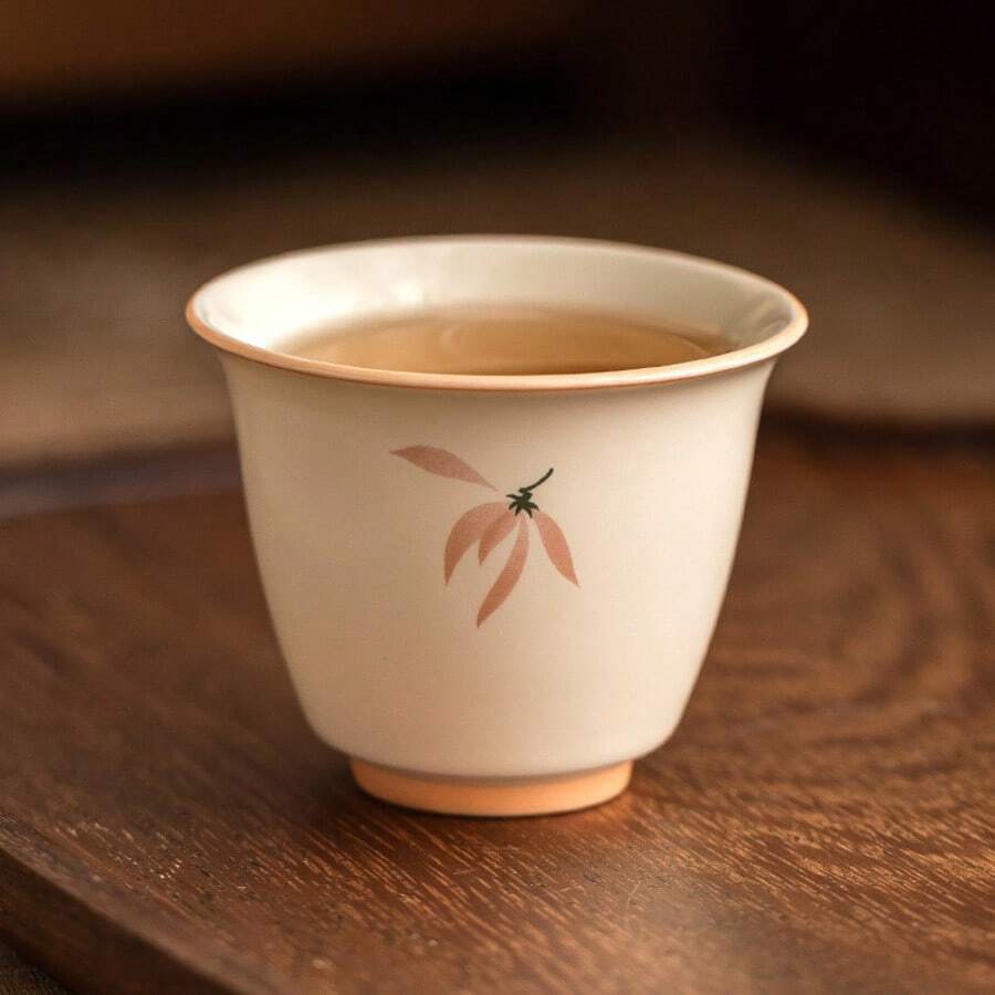 米色釉兰花反唇杯，中国陶瓷茶杯，功夫茶杯，家居品茶杯 - 彩色 - 查看 1