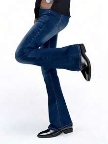 YANGCANREN Men's Casual Solid Color Slant Pocket Flared Jeans - Royal Blue - View 2