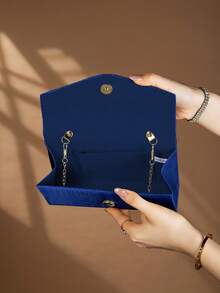 REMANLAND 1个优雅褶皱水钻装饰女士手提包，时尚迷人的女士晚宴手拿包，信封式小方包，带隐藏式卡槽，配有可拆卸金属链的单肩包，适合派对女孩、新娘和节日礼物 - 藏蓝色 - 查看 7