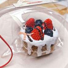 1个逼真樱桃蛋糕模型，柔软耐用的多层玩具，减压神器，适合卧室放松、改善睡眠、学校和办公室使用。 - 彩色 - 查看 5