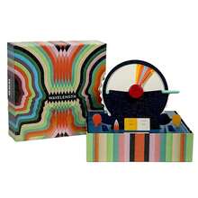 Wavelength: Trò chơi board game dành cho người lớn – Trò chơi đồng đội "Kết nối với nhau" dựa trên từ ngữ và ngôn từ, thiết kế sống động, 3-12 người chơi, lý tưởng cho các buổi tối chơi game, tụ họp và vui chơi nhóm dành cho người lớn. - Nhiều màu - Xem 2