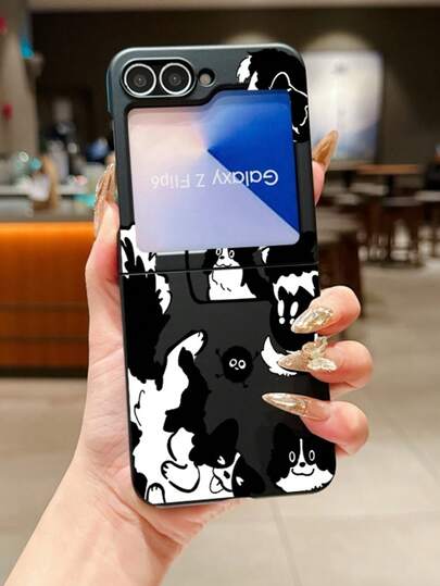 1个时尚简约磨砂PC材质可爱狗狗元素折叠手机壳，搭配同色手绳，可保护手机并防止跌落：适用于三星Galaxy Zflip 3/Zflip 4/Zflip 5/Zflip 6/Zflip 7/ Razr 50 Ultra/ Razr 60 Ultra/ Razr 60/ Razr 50/Galaxy Z Flip7 FE