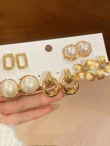 一套高端优雅仿珍珠圆形花朵耳环，复古金属风格设计 - 金色 - 查看 3