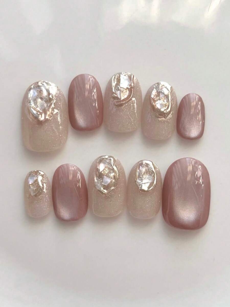 10 片手工制作的短椭圆粉色法式按压式猫眼美甲，白色和粉色搭配金色点缀，可重复使用的假指甲，适合女孩或女士在假期或特殊场合佩戴。 - 淺粉色 - 查看 1