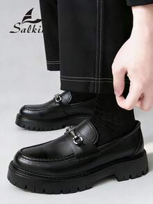 Salkin 男士设计师款套脚乐福鞋，英伦风，柔软舒适，圆头设计，优雅正式的正装鞋，哑光黑，防滑厚底，适合休闲、约会、派对、婚礼、季节性穿着等多种场合。注意：尺码偏小，建议选购大一码。 - 霧面黑 - 查看 11