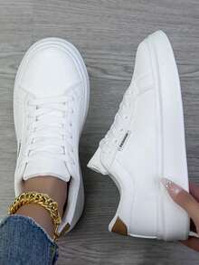 2026新款女士系带休闲运动鞋，白色运动鞋，滑板鞋，轻便街头滑板鞋 - 白色 - 查看 3