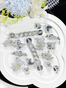 2pcs/14pcs/16pcs Silver Rhinestone Chain Crown, Bear, Butterfly, Flower Shoe Charms, Suitable For Garden Shoes, Slippers, Beach Shoes, Sandals, Shoe Decorations, DIY Accessories, Removable, Holiday Gift - Silver - View 4
