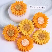 4件套硅胶向日葵模具 | 多腔花形模具，适用于蜡、石膏和树脂工艺 | 不对称花瓣设计，非常适合制作肥皂和蜡烛 | 送给手工爱好者的理想礼物 - 白色 - 查看 4