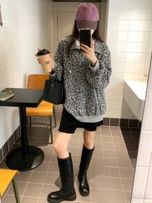 Y2K Leopard Corduroy Half-Zip Oversized Pullover (Cozy Lazy Vibe Top) - 灰色*慵懶休閒 - 查看 8