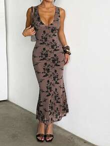 Vestido de Verão Onicee, Cor Marrom Adequado para o Dia dos Namorados, Cor Vermelha Adequada para o Natal, Vestido Elegante com Decote em V, Sem Mangas, Estampa Floral, Adequado para o Dia dos Namorados, Encontros, Reuniões, Festas, Viagens, Férias, Praia e Outras Ocasiões - Castanho - Visão 2
