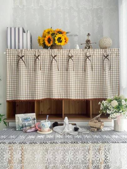 1 pieza Cenefa de cortina de cocina a cuadros beige - Patrón de enrejado elegante, adorno de pompones lindos, decoración de lazos marrones, para todas las estaciones, tela de lino suave, estilo rústico de cortina corta para decoración de ventanas de sala de estar, cocina y baño