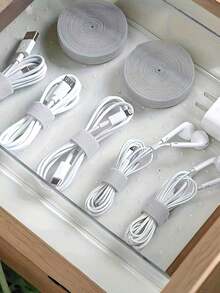 1個可重複使用束線帶,尺寸1m/3m/5m,用於固定桌面數據線、插座線、整理桌面電腦線路