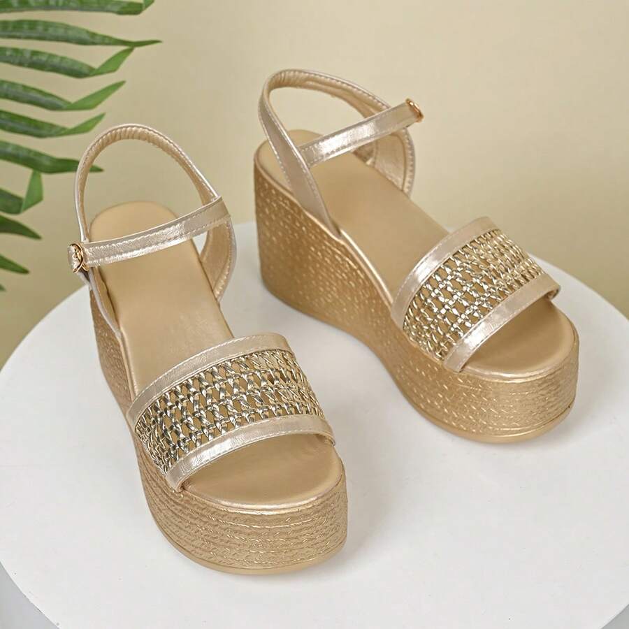 New Women's Fashion Simple Versatile Casual Platform Wedge Slide Sandals - Champagne - View 1