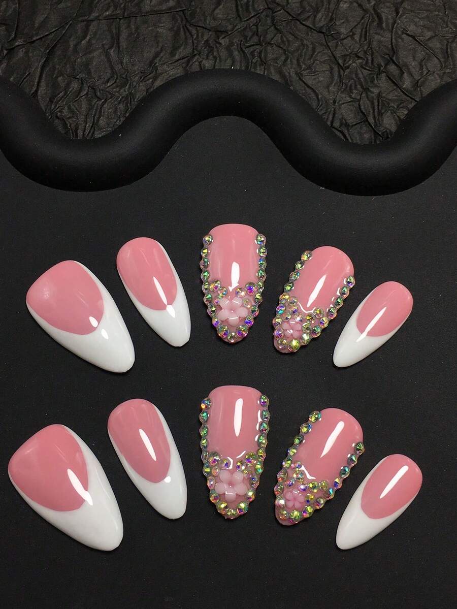 10片装2.5厘米手工杏仁形美甲贴片套装，饰以水钻和花瓣，适合女性和女孩，可用于情人节、派对、节日和日常佩戴。美甲配件，亚克力美甲套装，包含套装、手工压制美甲贴片、假指甲贴纸和美甲用品。手工按压式美甲贴片 - 彩色 - 查看 1