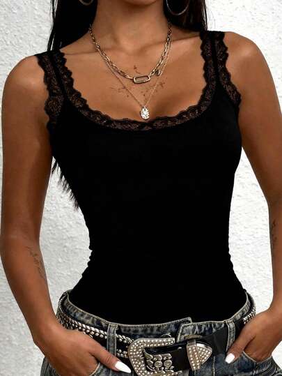 Vintage Y2K Lace Trim Camisole - Solid Color Fitted U-Neck Camisole, Casual Stretch Sleeveless Tank Top, Women Lace Strap Top, Comfortable Solid Design, No Padding. Lace Floral Pattern Camisole, Spring/Summer Style, Patchwork Design Black