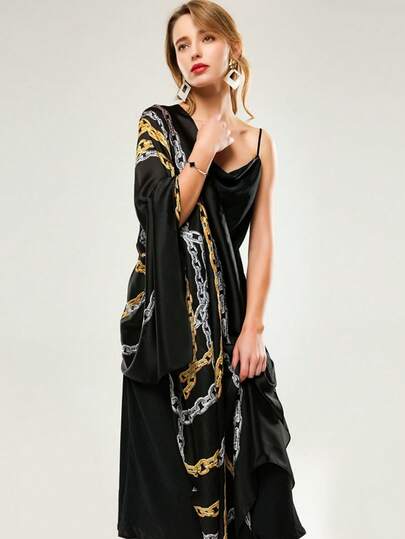 1条丝绸印花围巾，优雅户外防晒浪漫风格，适合户外旅行，可用作头带、发圈、发箍，也非常适合自我装饰。